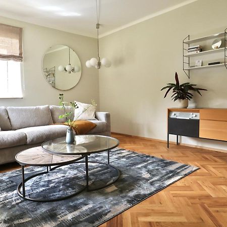 Ferienwohnung 60Er Jahre Design Apartment - 65Qm Fewo Im Zittauer Gebirge - Familienfreundliche Unterkunft Am Bergfuss Zum Toepfer Olbersdorf Eksteriør billede