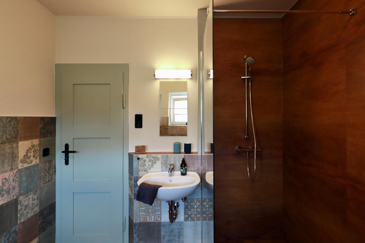 Ferienwohnung 60Er Jahre Design Apartment - 65Qm Fewo Im Zittauer Gebirge - Familienfreundliche Unterkunft Am Bergfuss Zum Toepfer Olbersdorf Eksteriør billede